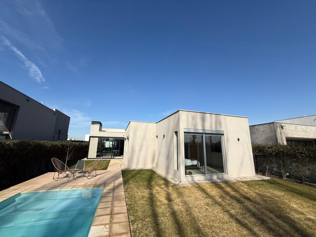 House in Chacras De Coria