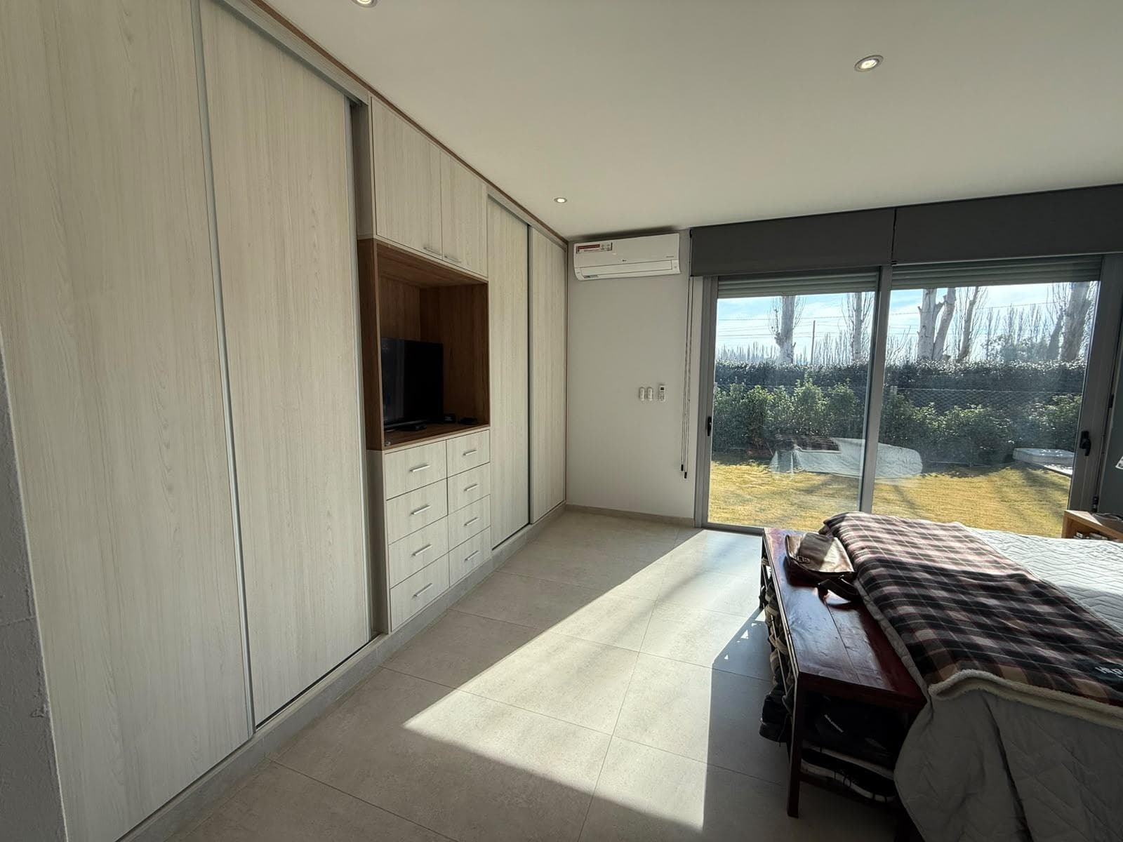 House in Chacras De Coria