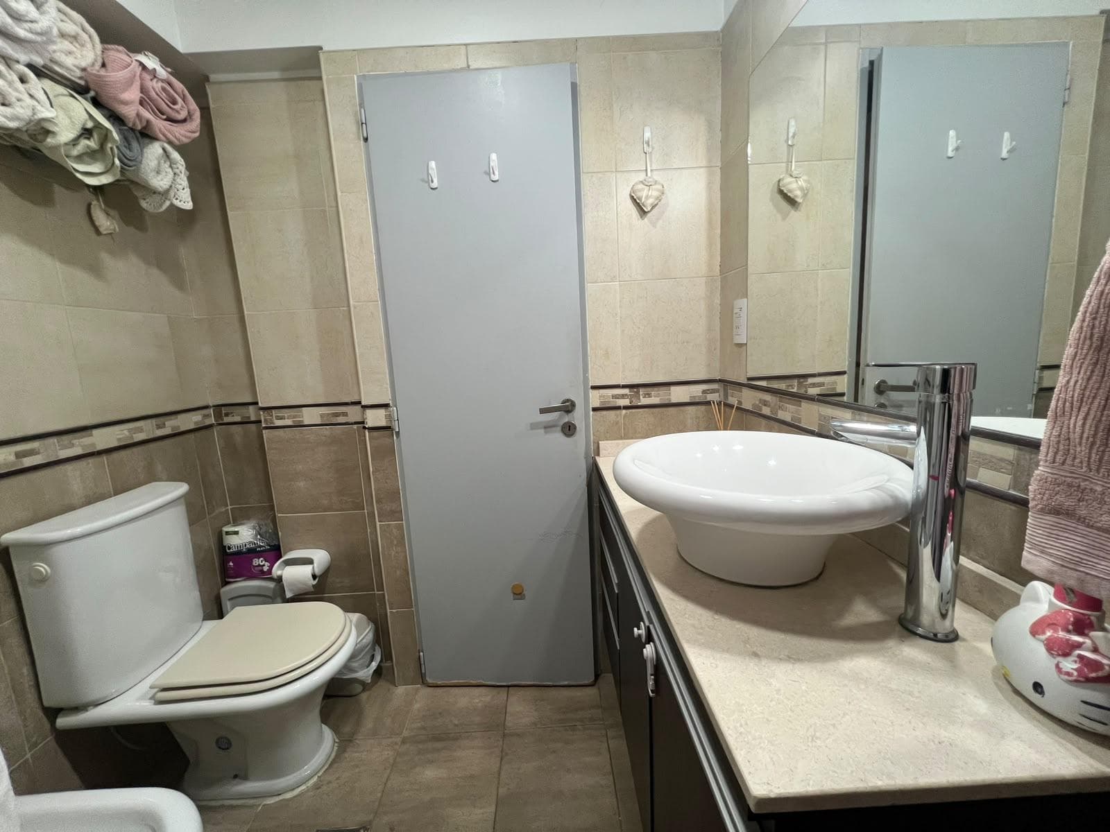 SPACIOUS AND BRIGHT DUPLEX FOR SALE IN CUARTA OESTE