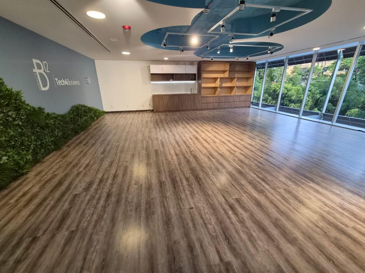 Office for Rent in Ejercito Nacional