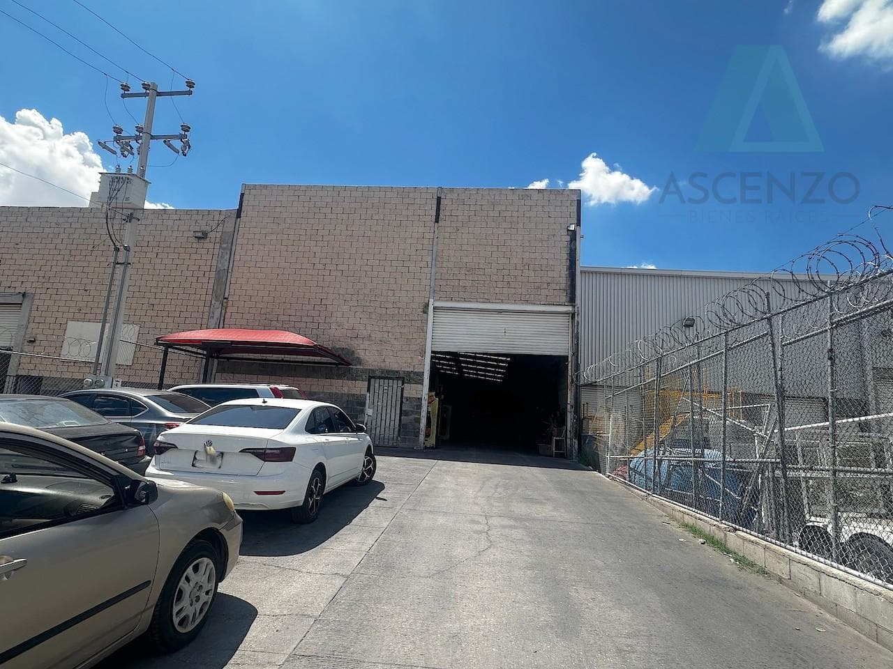 Are you looking for an industrial or commercial warehouse that's ready to operate, or a high-demand investment opportunity?