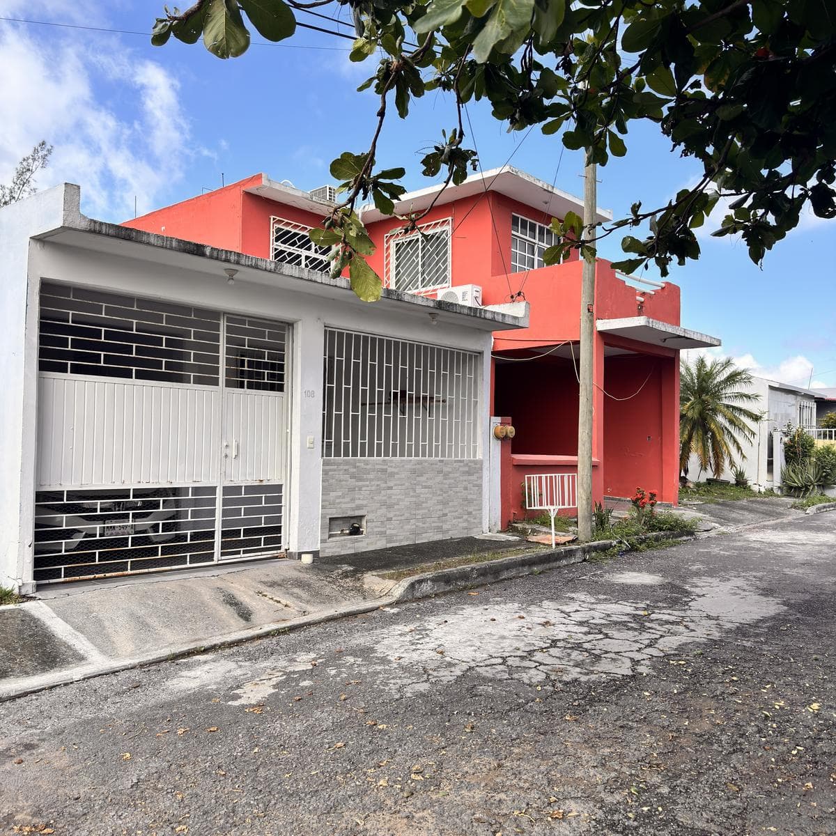 Single-story house for sale in Coyol Magisterio, ZIP code 91779