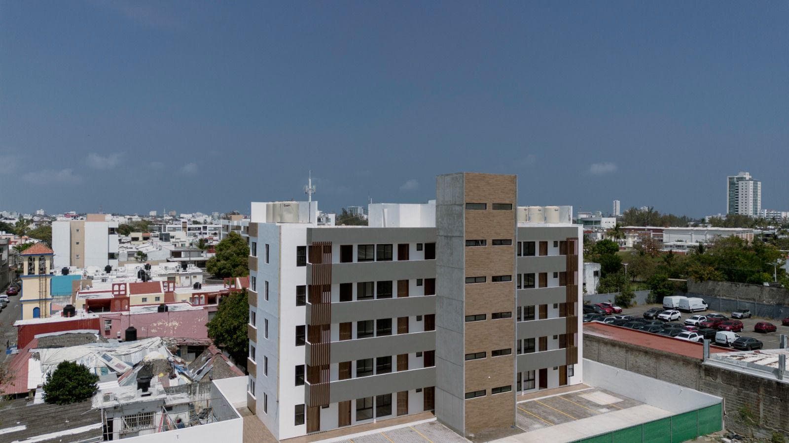Apartments with Amenities Near Plaza las Americas, Joyas de Mocambo, and Boca del Río