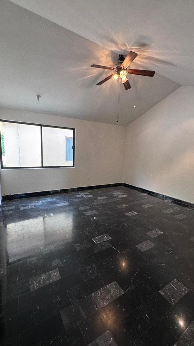 HOUSE FOR RENT IN FUENTES DEL VALLE, SAN PEDRO