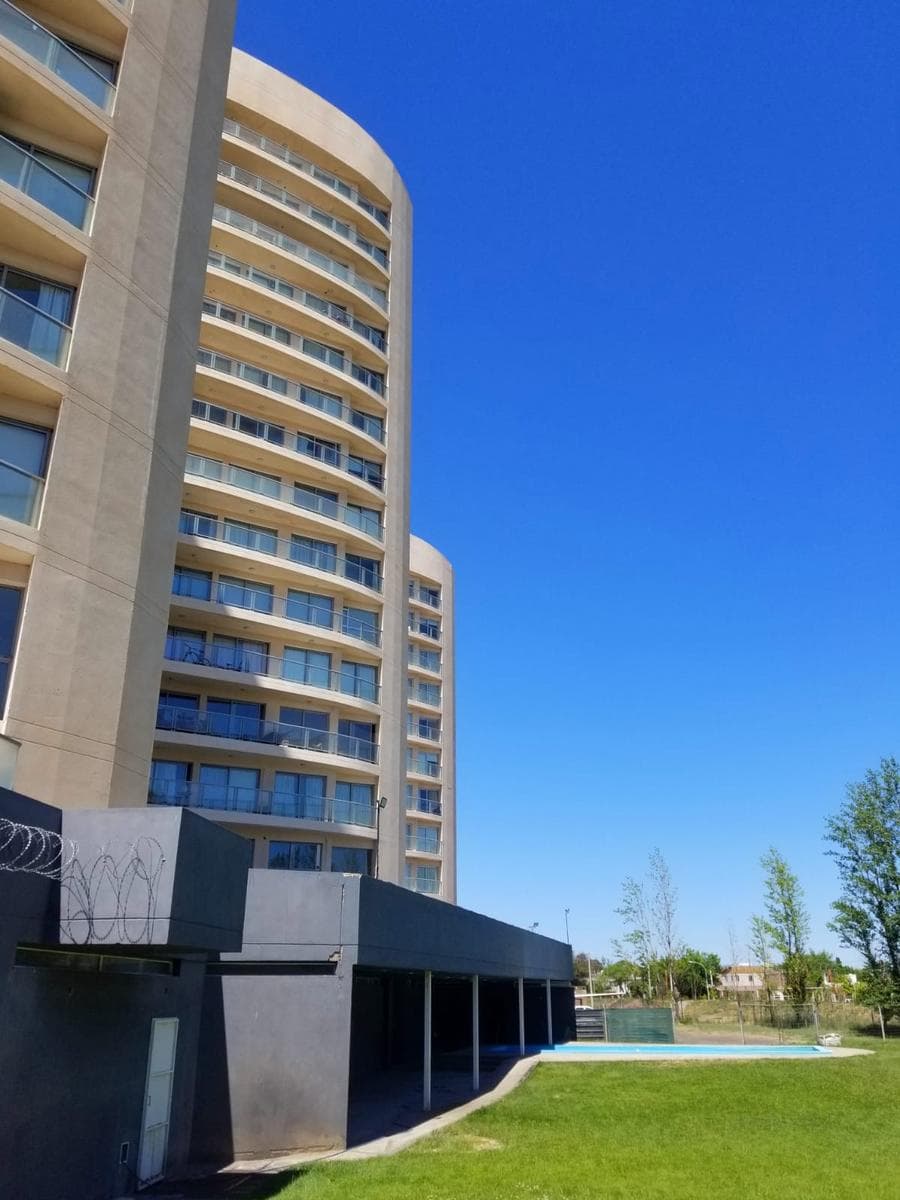 FOR SALE: Brand-new 2-bedroom duplex in the Atlas del Parque complex