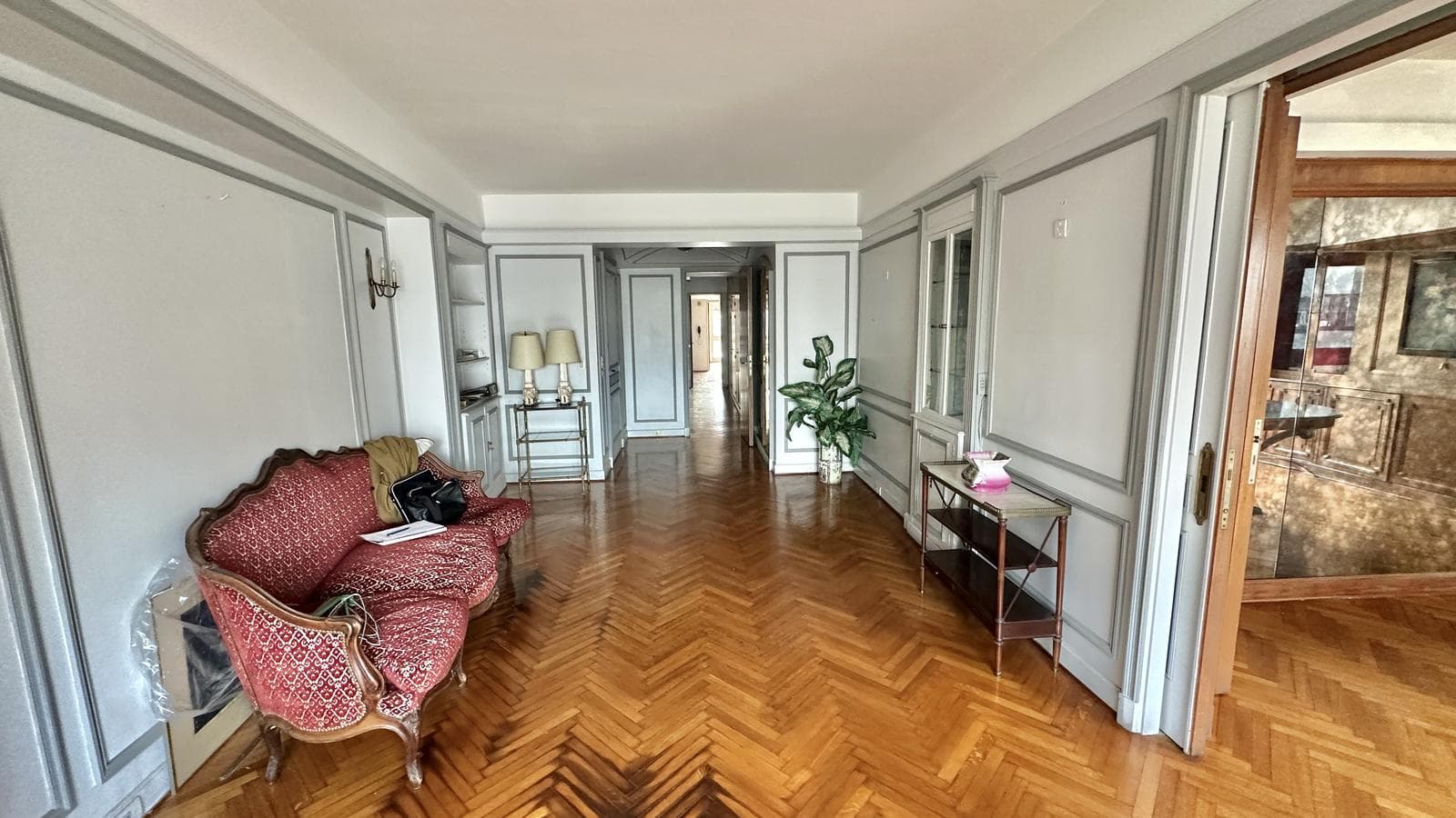 Apartment in Buenos Aires (CABA), Recoleta, with a terrace, 5 rooms, eligible for financing
