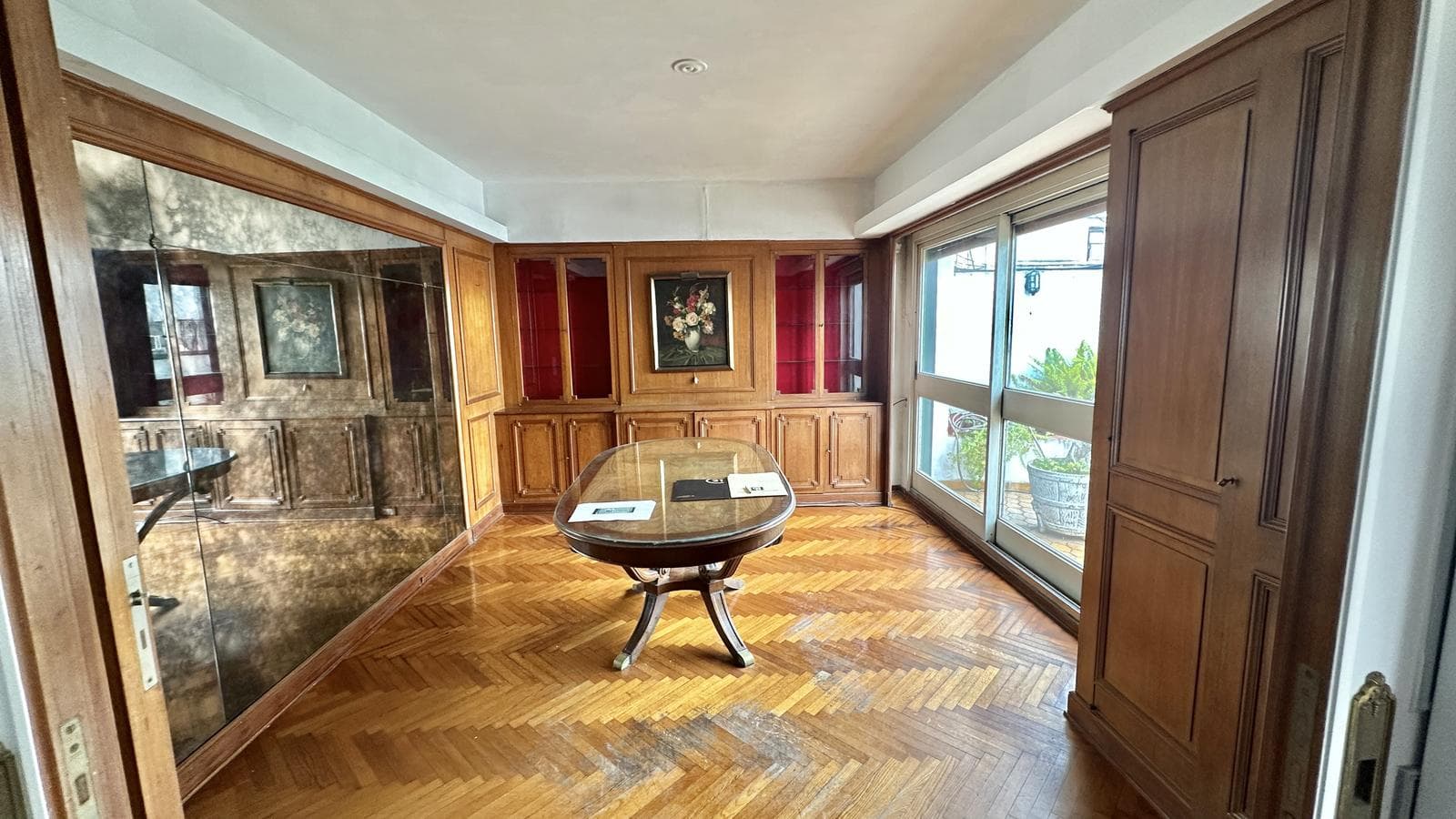 Apartment in Buenos Aires (CABA), Recoleta, with a terrace, 5 rooms, eligible for financing