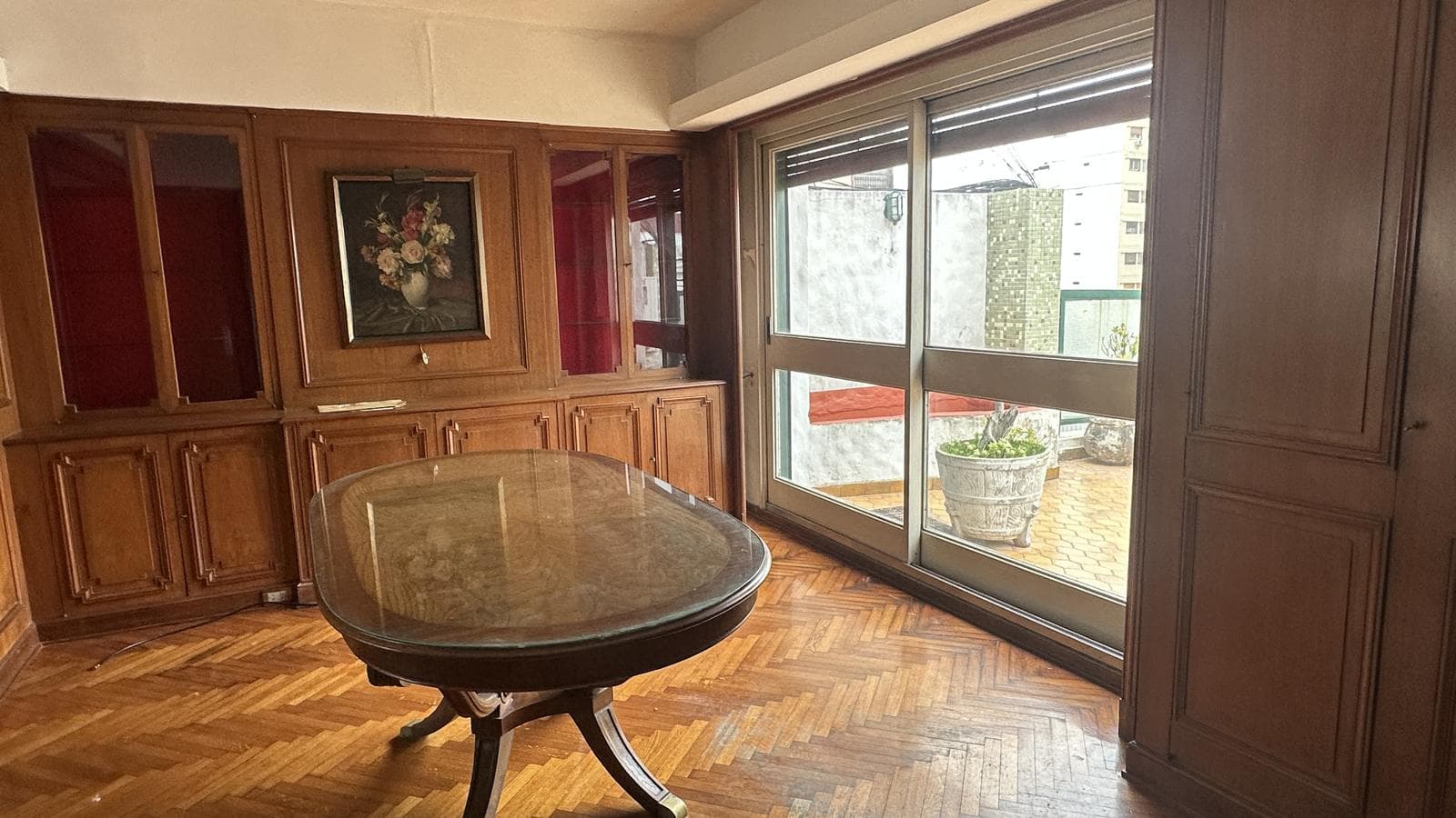 Apartment in Buenos Aires (CABA), Recoleta, with a terrace, 5 rooms, eligible for financing