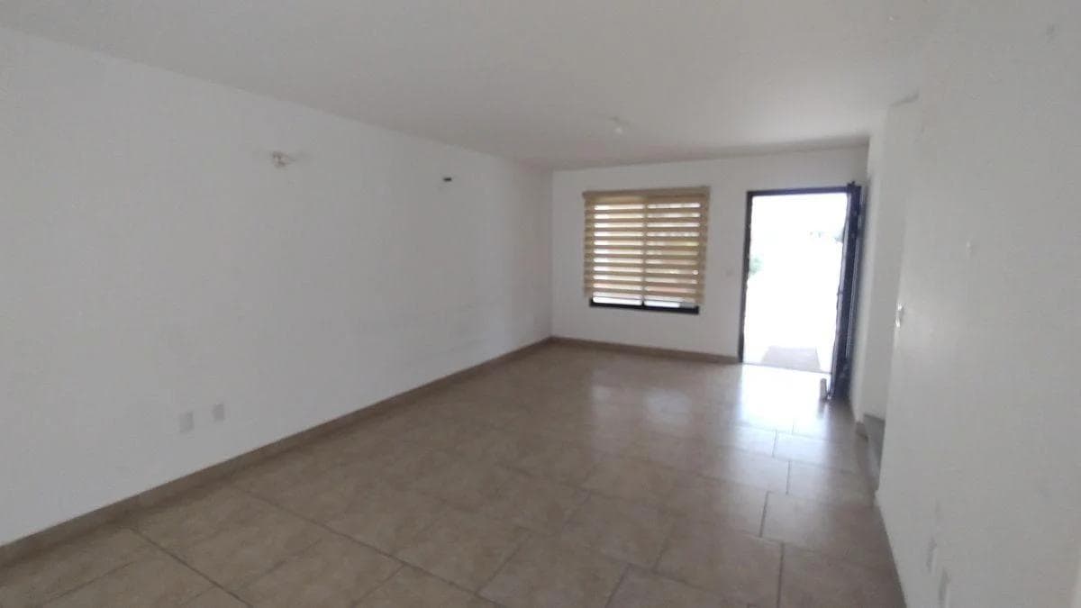 House for Rent with Garden and Pool in Torre de Piedra Gran Reserva, El Salitre