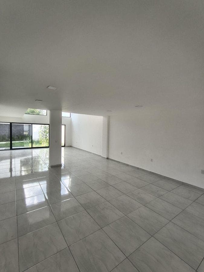 New Home in Preserve Juriquilla: 4 Bedrooms, Roof Garden, and Panoramic View