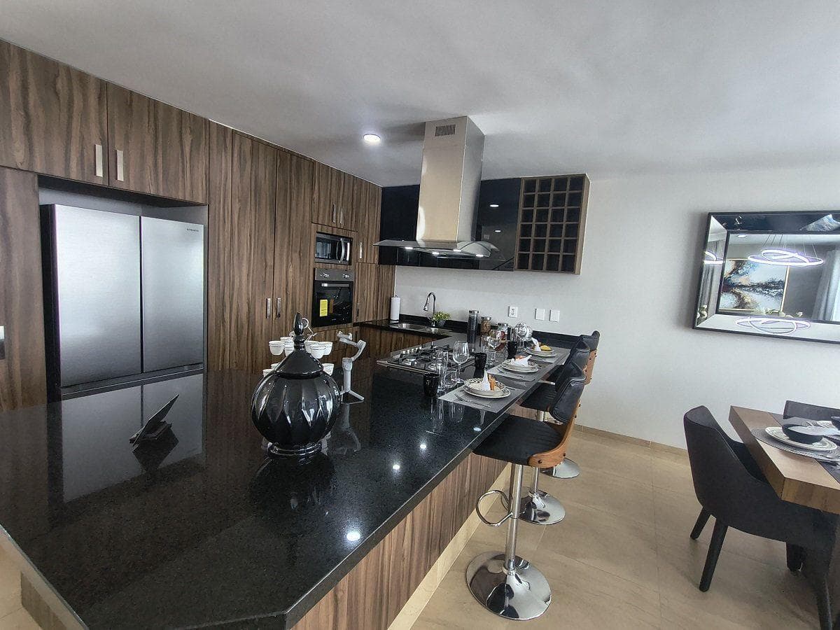 Residence for Sale in San Isidro Juriquilla with Premium Amenities