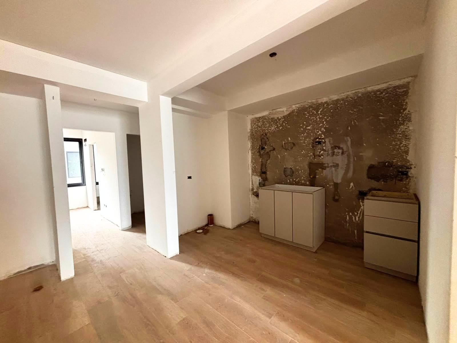 Two-room apartment with a balcony/terrace and a half-bath in Villa Crespo
