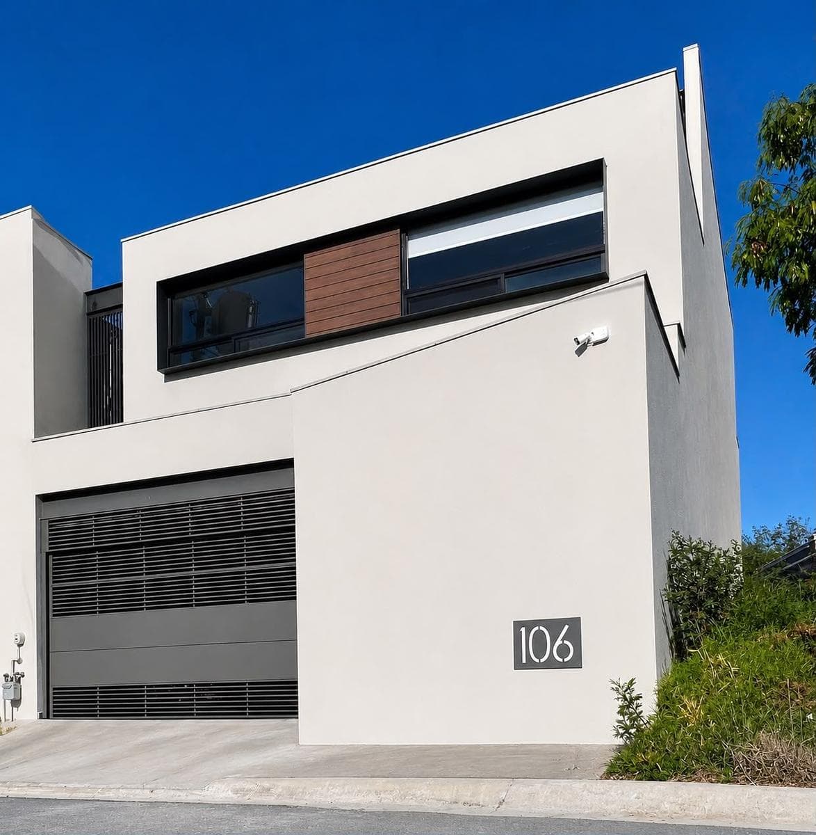 BEAUTIFUL HOME FOR SALE | BOSQUES DE SAN PEDRO | NATIONAL HIGHWAY