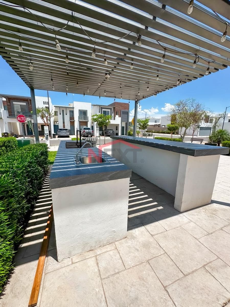 HOUSE FOR SALE IN BONATERRA RESIDENCIAL