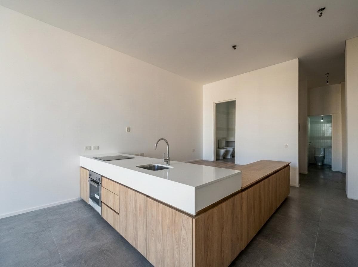 Loft-style office in Villa Pueyrredon