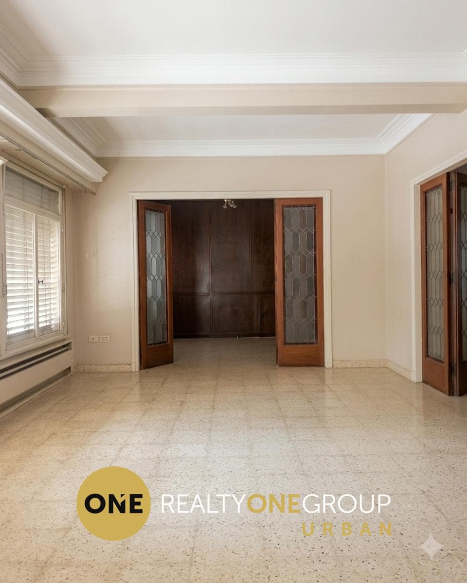4-Bedroom House in Barrio Norte | Garage, Office, and Terrace | La Plata