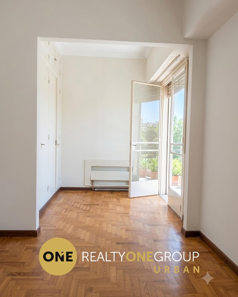 4-Bedroom House in Barrio Norte | Garage, Office, and Terrace | La Plata