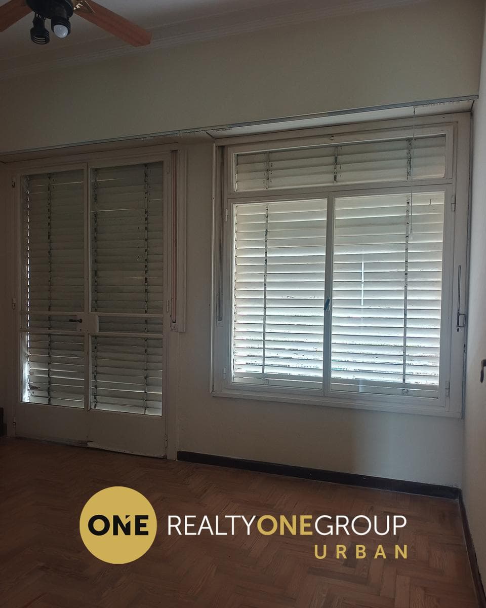 4-Bedroom House in Barrio Norte | Garage, Office, and Terrace | La Plata
