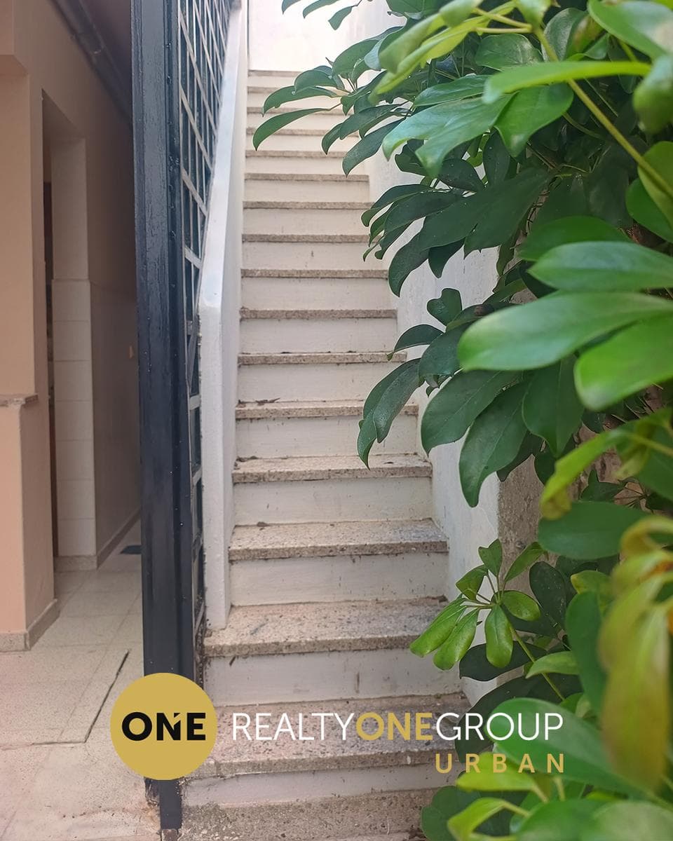 4-Bedroom House in Barrio Norte | Garage, Office, and Terrace | La Plata