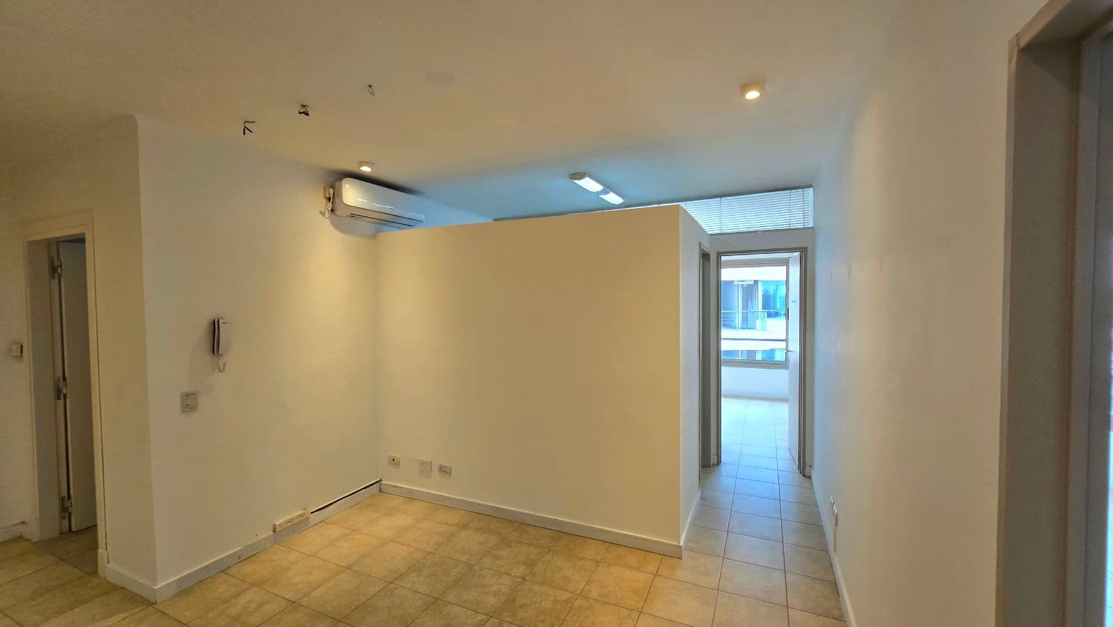 2-Bedroom Office/Showroom Apartment for Sale in Bahía Nordelta, Tigre