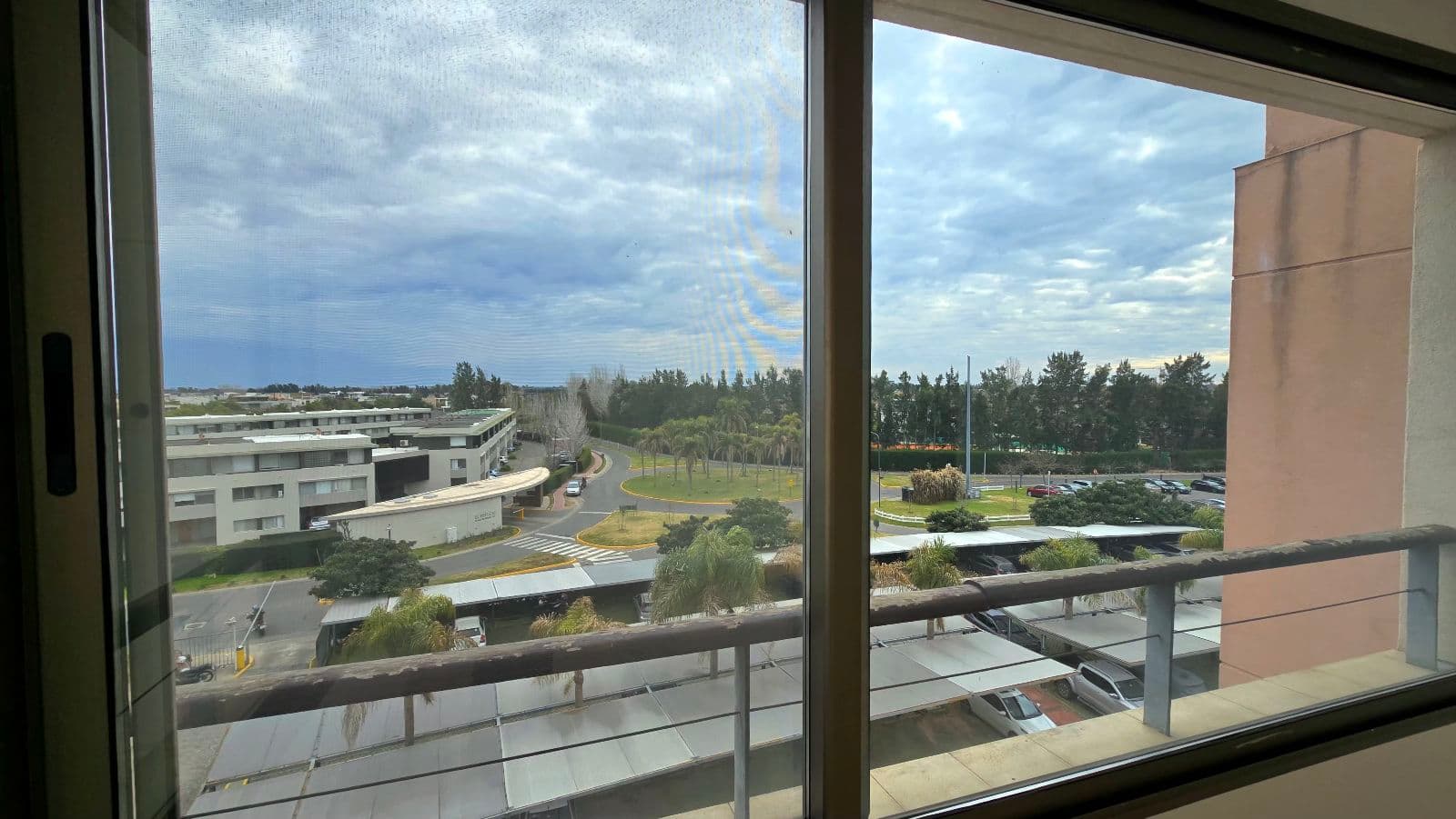 2-Bedroom Office/Showroom Apartment for Sale in Bahía Nordelta, Tigre