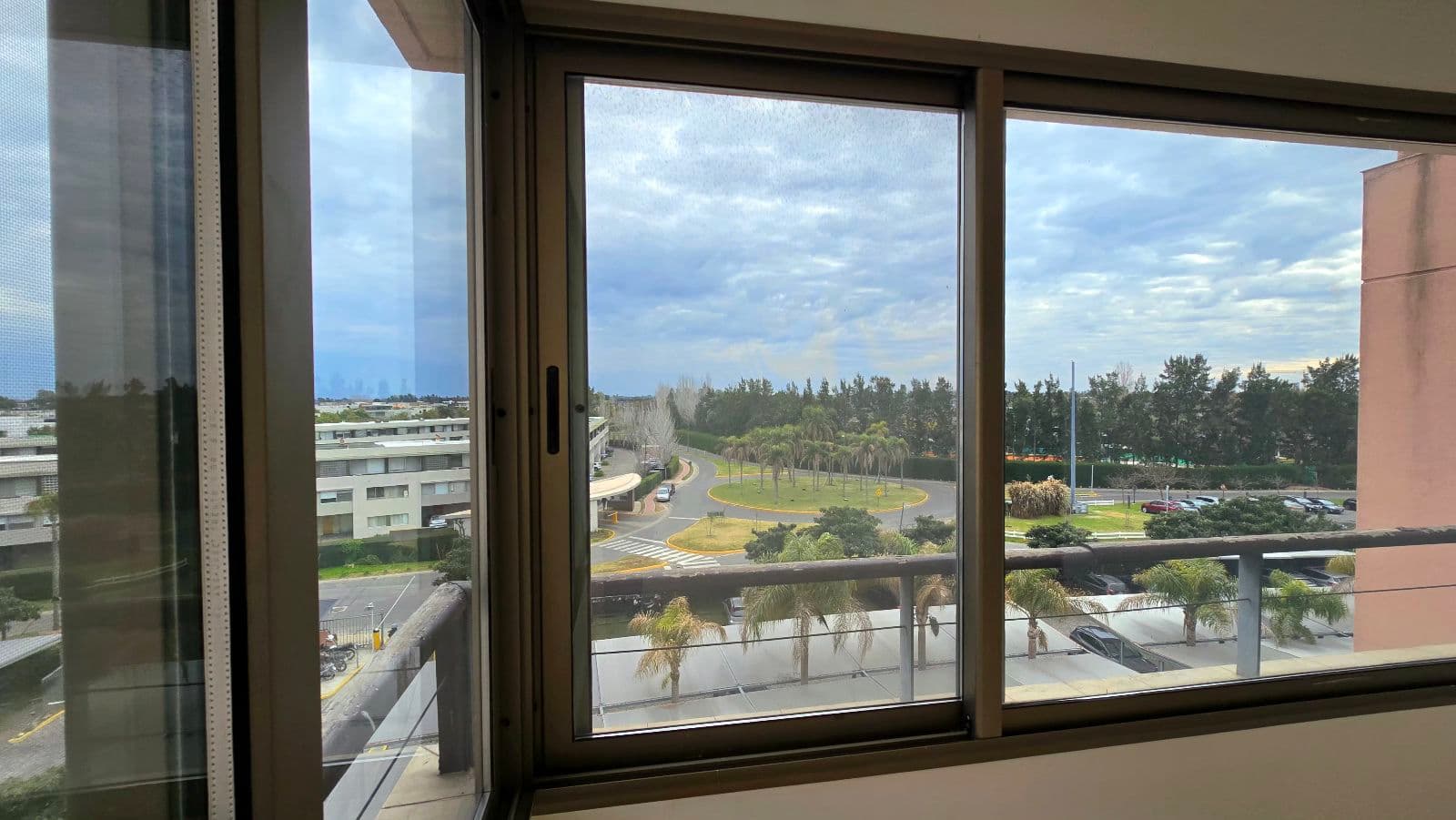2-Bedroom Office/Showroom Apartment for Sale in Bahía Nordelta, Tigre