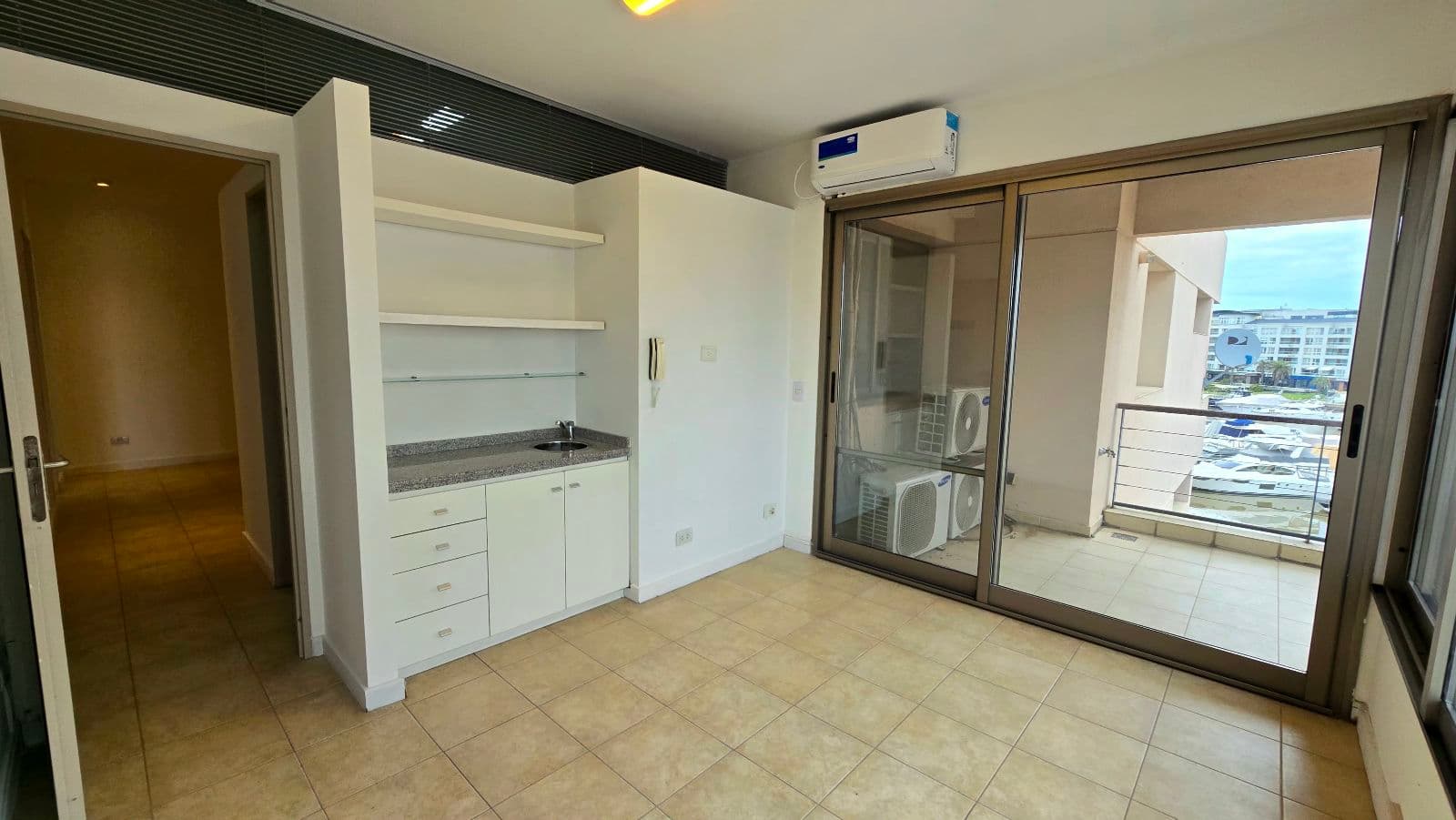2-Bedroom Office/Showroom Apartment for Sale in Bahía Nordelta, Tigre