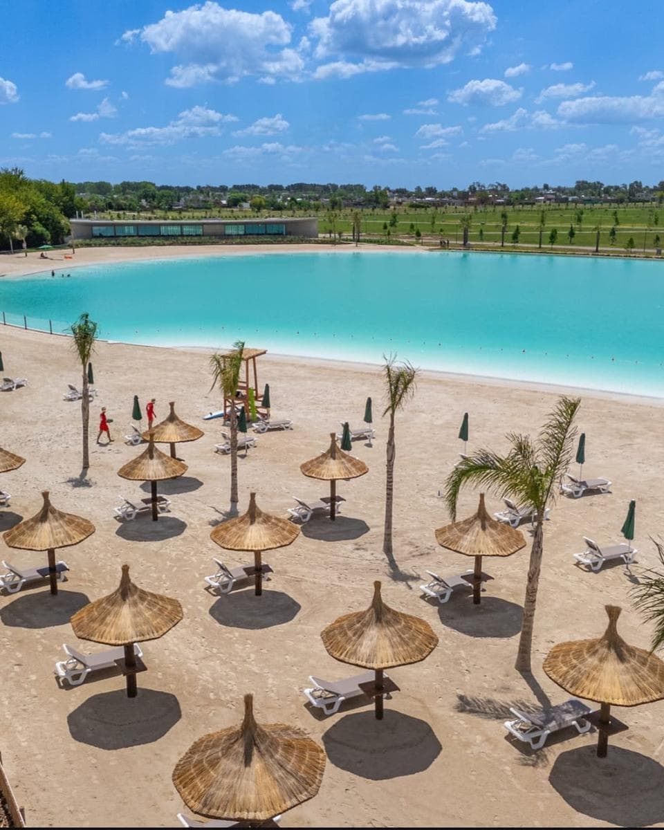 630-square-meter lot in Vida Lagoon - Funes
