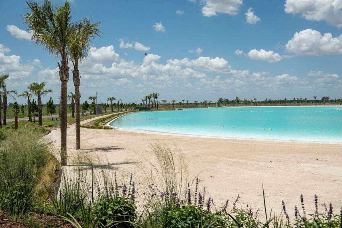 630-square-meter lot in Vida Lagoon - Funes