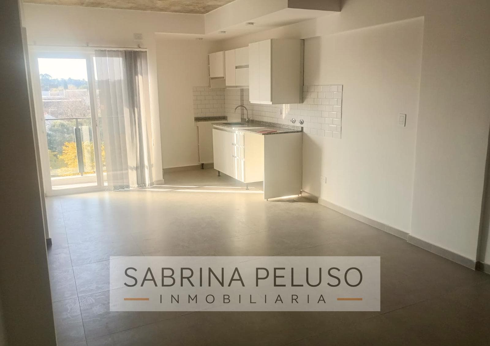 FOR RENT: Studio Apartment - Moreno Norte