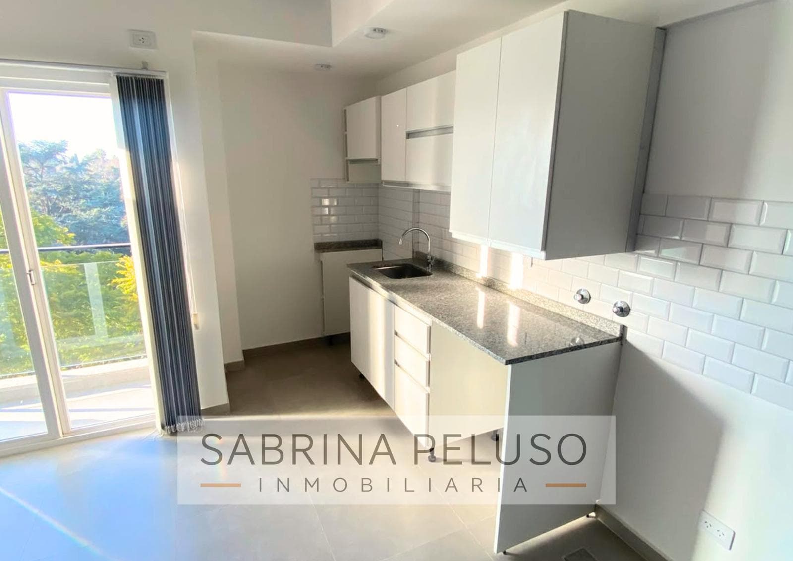 FOR RENT: Studio Apartment - Moreno Norte