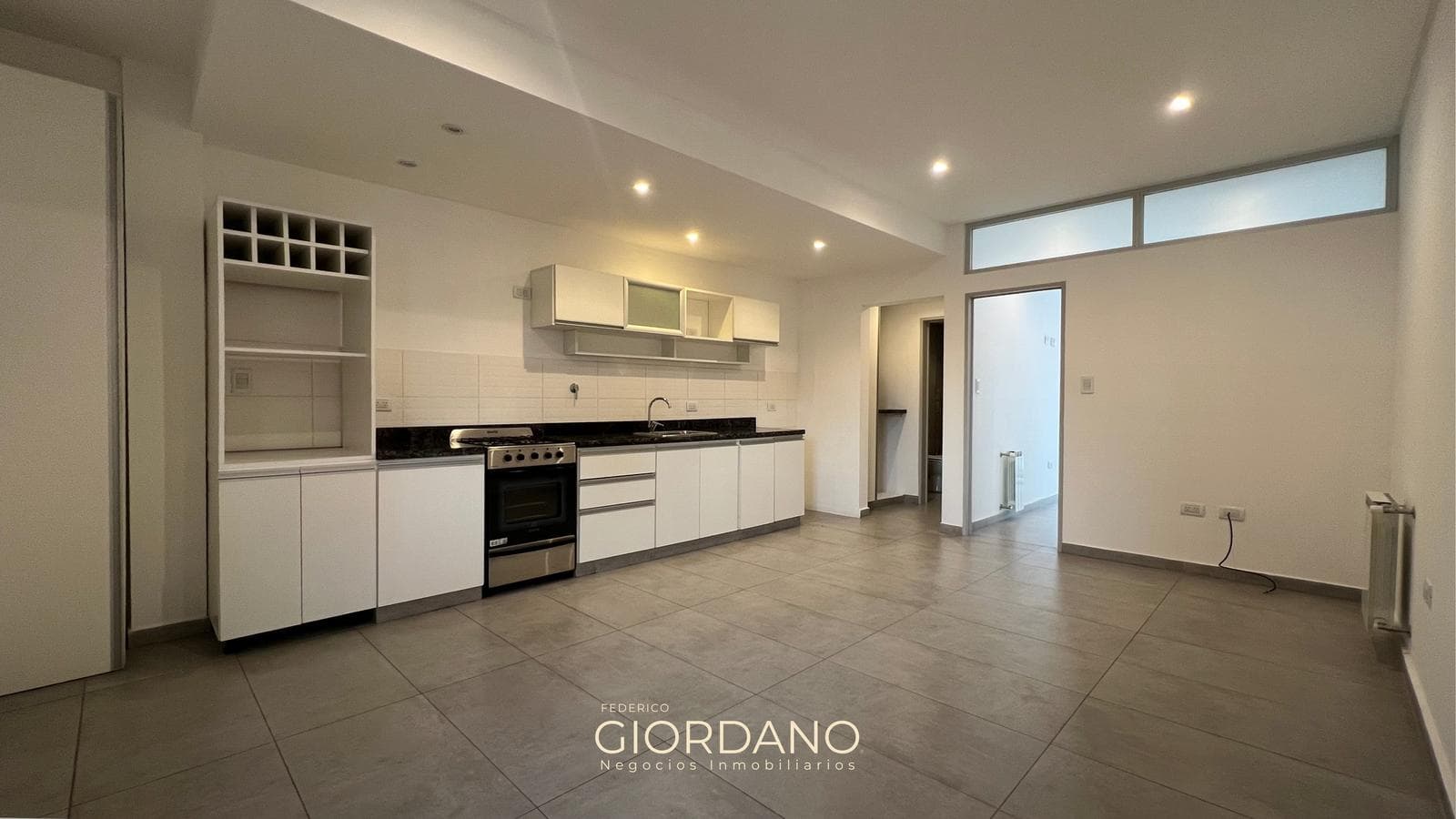 2-Room Apartment for Sale in Downtown Quilmes