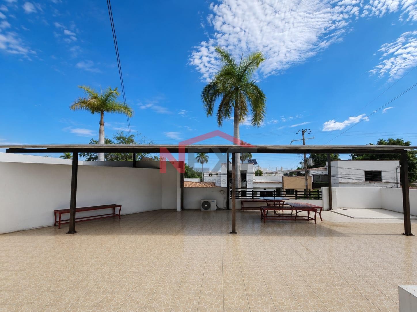 CORPORATE OFFICES FOR SALE IN VALLE ESCONDIDO