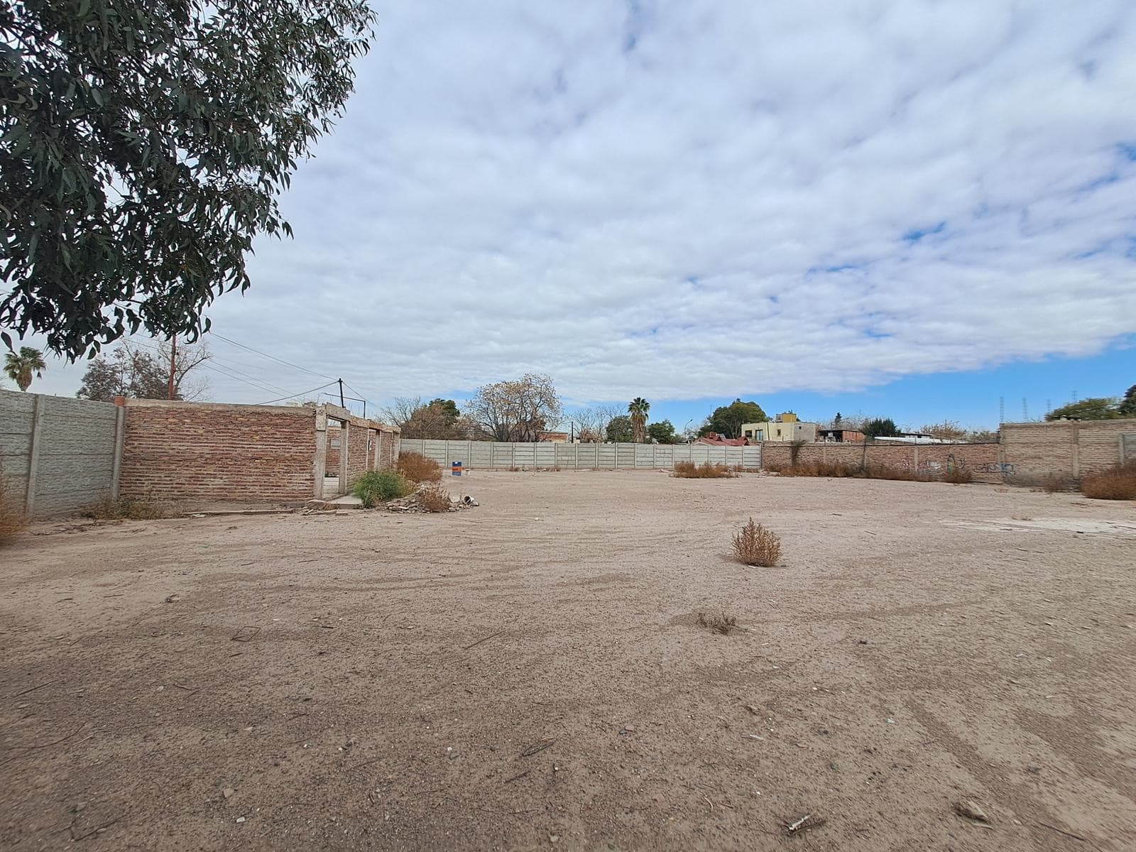 Land for Sale—Ideal for Soccer and Paddle Tennis Courts or as a Warehouse
