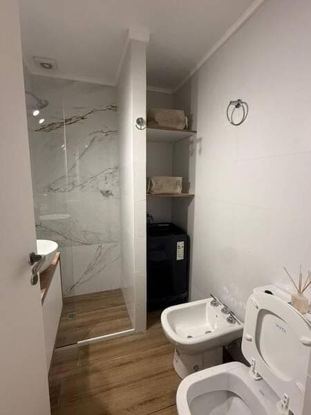 Apartment for Sale in Mar del Plata: 1-Room Unit, Fully Renovated to Look Like New, Separate Kitchen