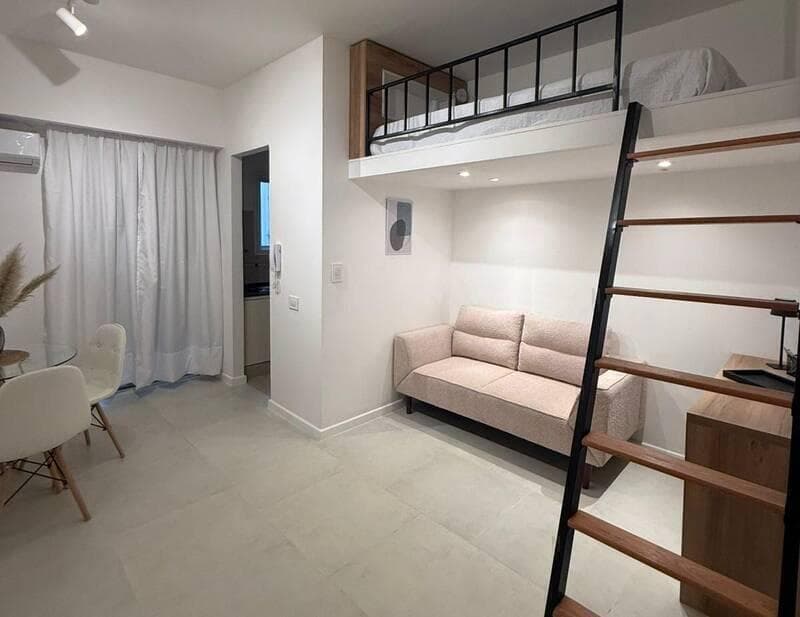 Apartment for Sale in Mar del Plata: 1-Room Unit, Fully Renovated to Look Like New, Separate Kitchen