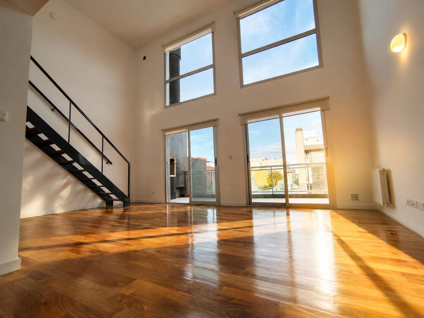 2-Room Duplex Apartment with Balcony for Sale in Villa Urquiza