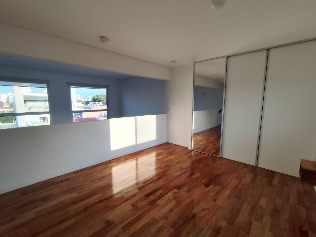 2-Room Duplex Apartment with Balcony for Sale in Villa Urquiza