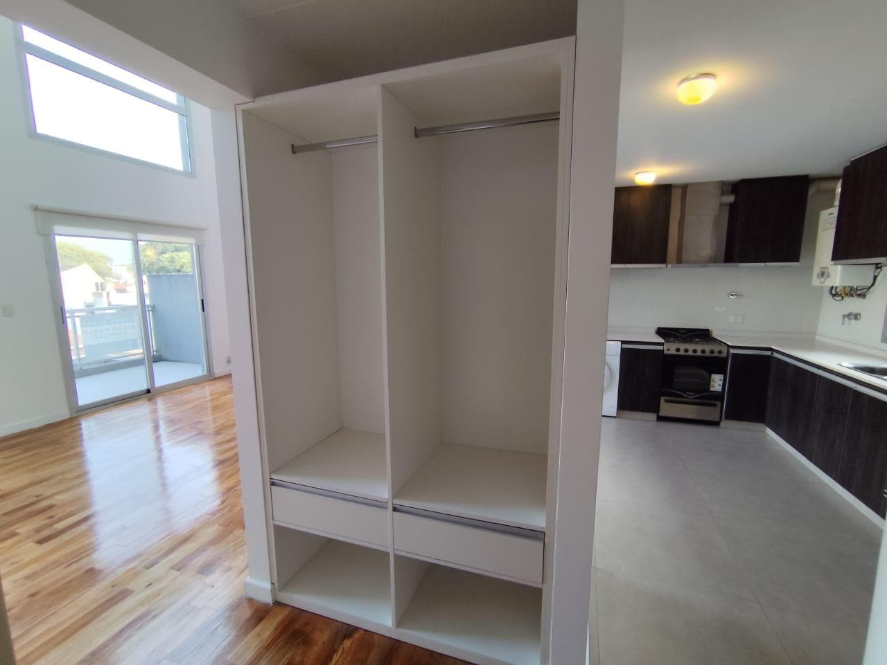 2-Room Duplex Apartment with Balcony for Sale in Villa Urquiza
