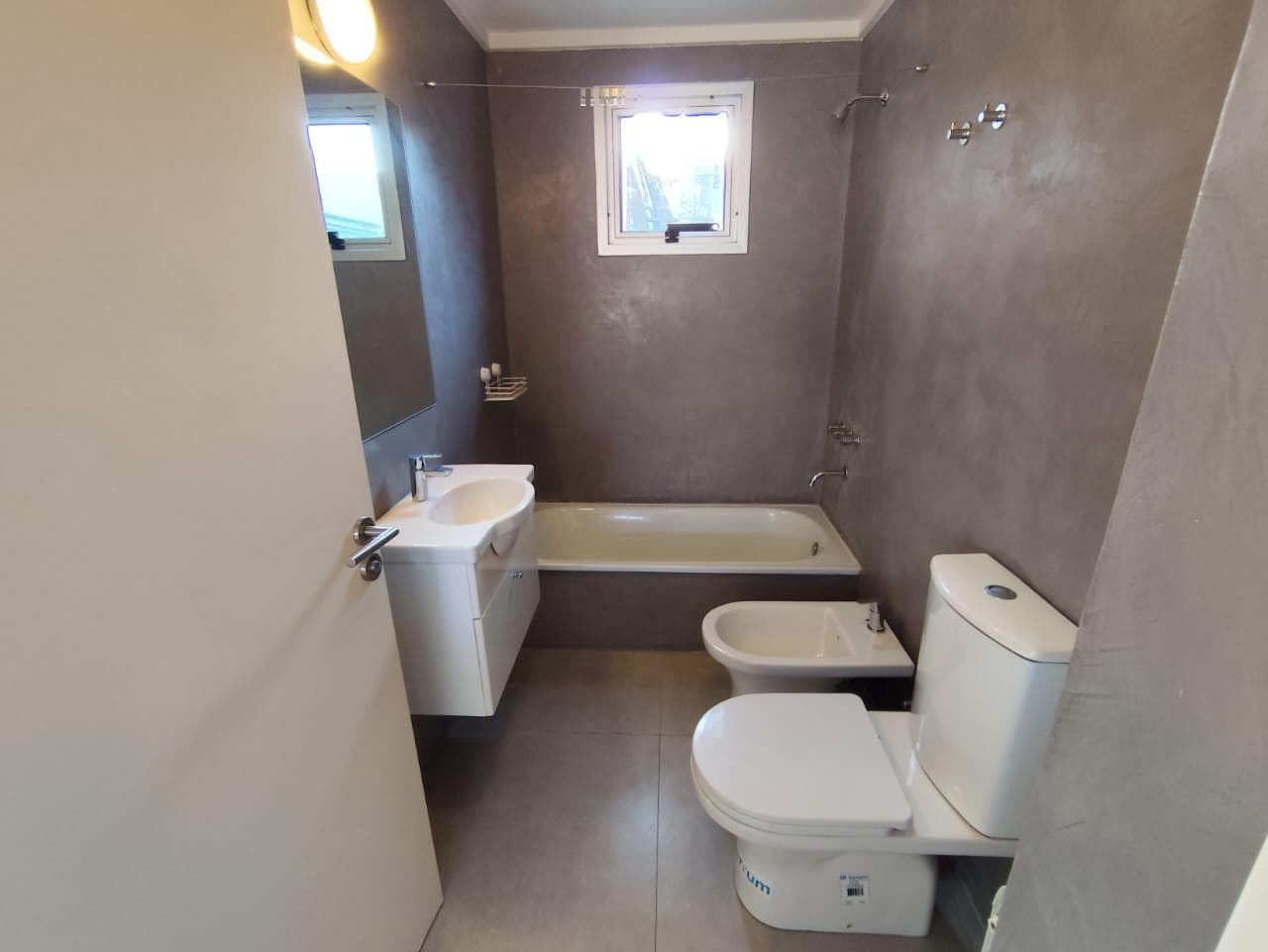 2-Room Duplex Apartment with Balcony for Sale in Villa Urquiza
