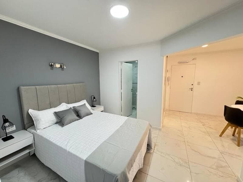 1-Room Back-Facing Apartment for Sale in Mar del Plata, Renovated to Look Like New, with a Separate Kitchen