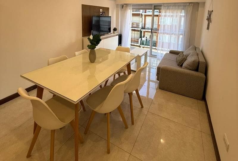 3-Room Apartment for Sale in Mar del Plata on the Street—Renovated to Look Like New, with a Balcony