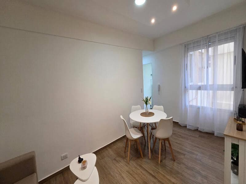 2-Room Apartment for Sale in Mar del Plata: Renovated to Like-New Condition, Separate Kitchen