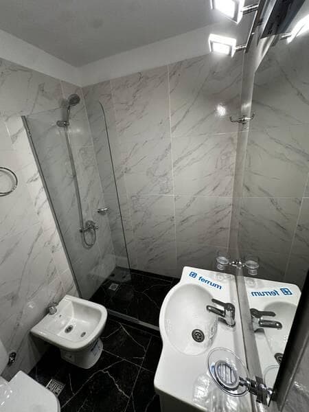 2-Room Apartment for Sale in Mar del Plata on the Street—Renovated to Look Like New, with a Balcony