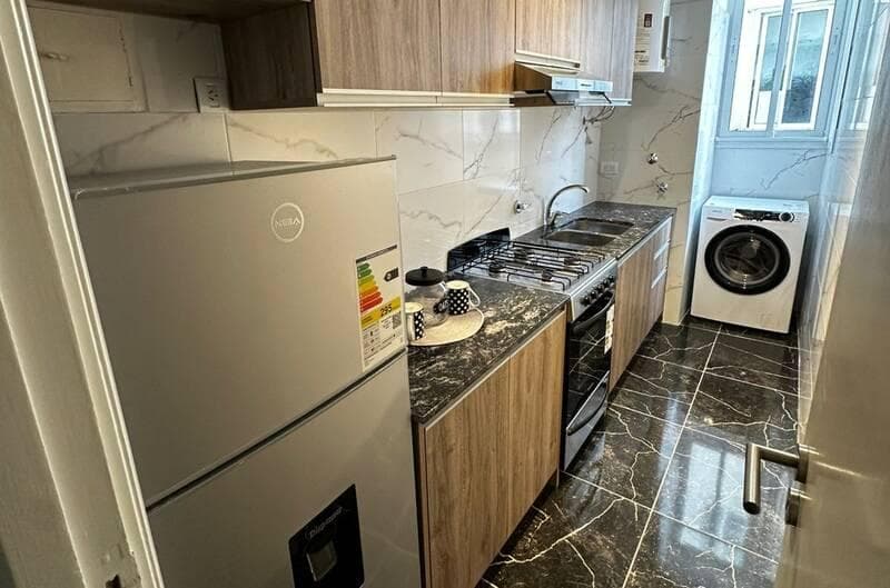 2-Room Apartment for Sale in Mar del Plata on the Street—Renovated to Look Like New, with a Balcony