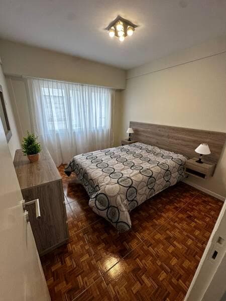 2-Room Apartment for Sale in Mar del Plata on the Street—Renovated to Look Like New, with a Balcony