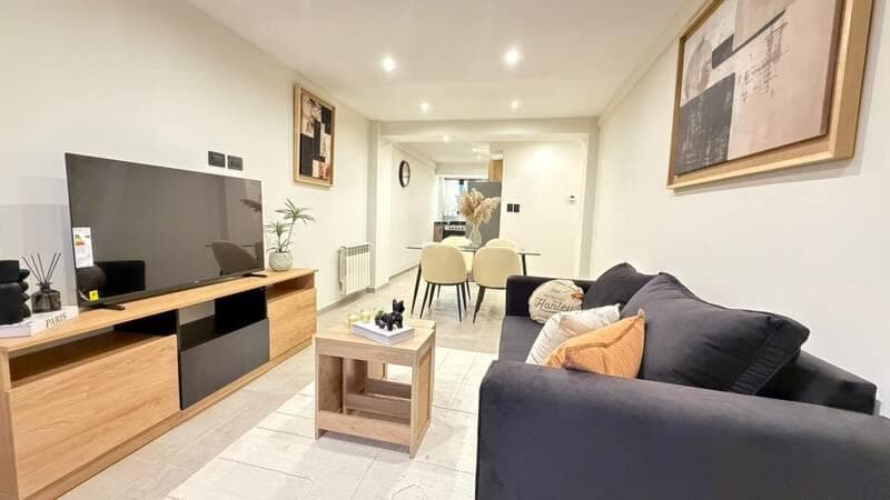 3-Room Apartment for Sale in Mar del Plata on the Street—Renovated to Look Like New, with a Balcony