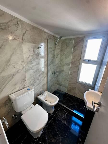 2-Room Apartment for Sale in Mar del Plata: Back-Facing, Renovated to Look Like New, Separate Kitchen