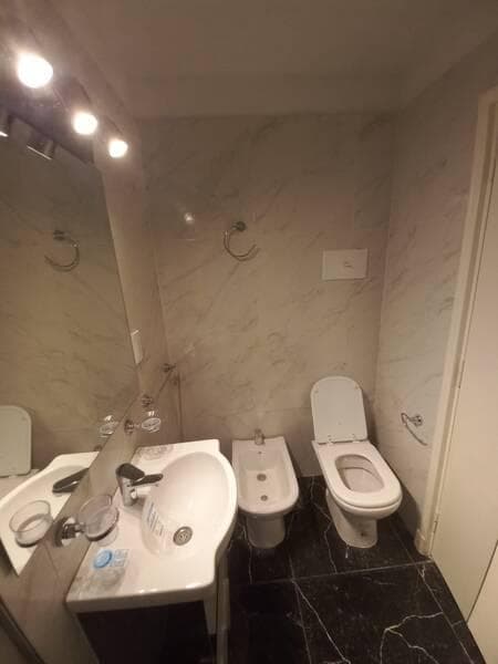 1-Room Apartment for Sale in Mar del Plata on Reciclado Street, Refurbished to Look Like New, with a Balcony