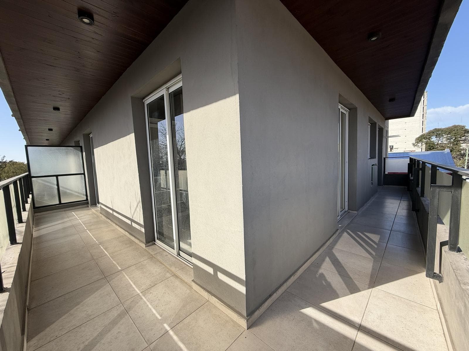 -FOR RENT- 2-Bedroom Apartment in Barrio Norte